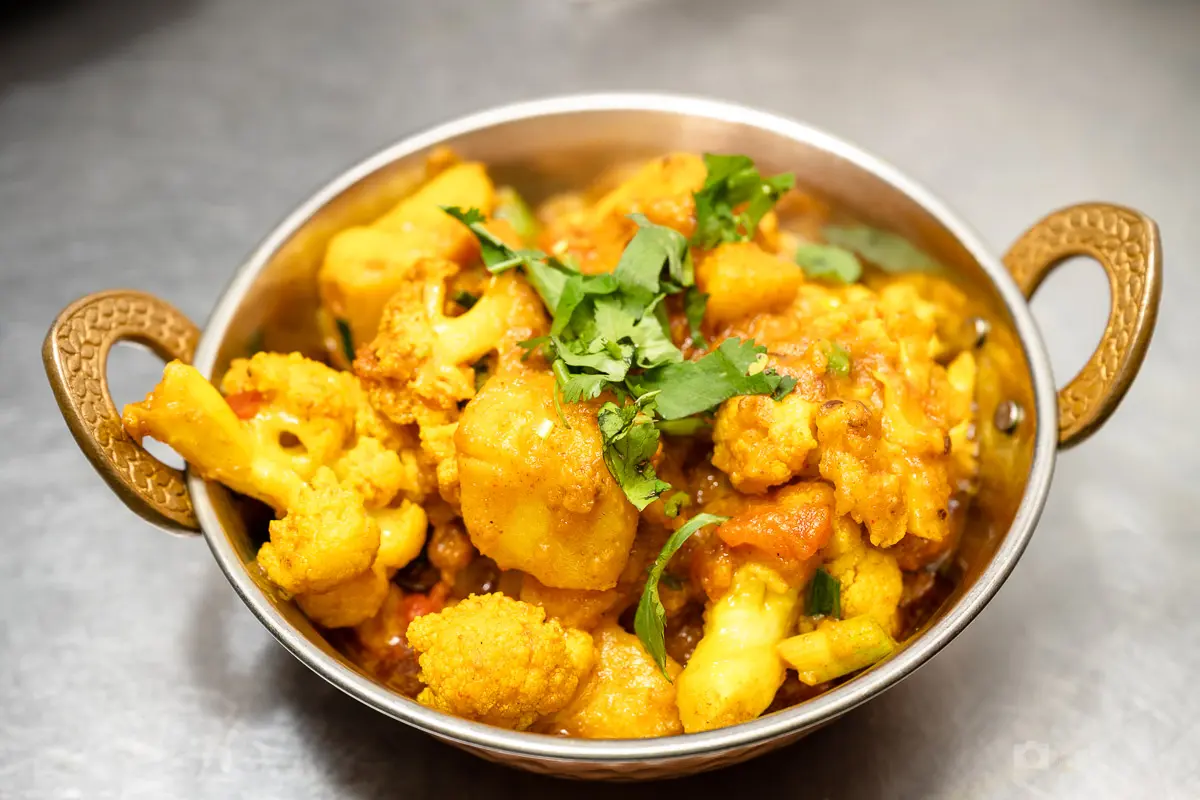 Aloo Gobi Recipe (Potato & Cauliflower)